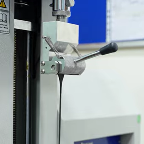 Tensile testing machine